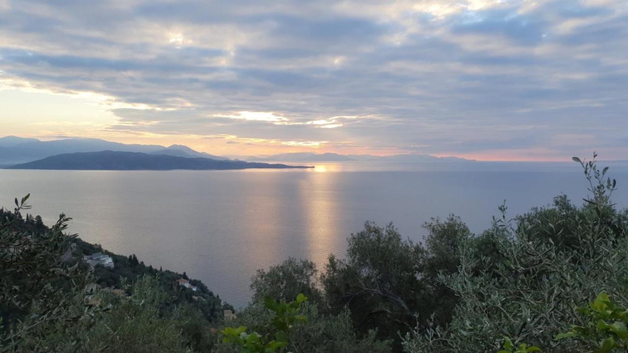 Rizes Sea View Villa Nisaki  Exteriör bild